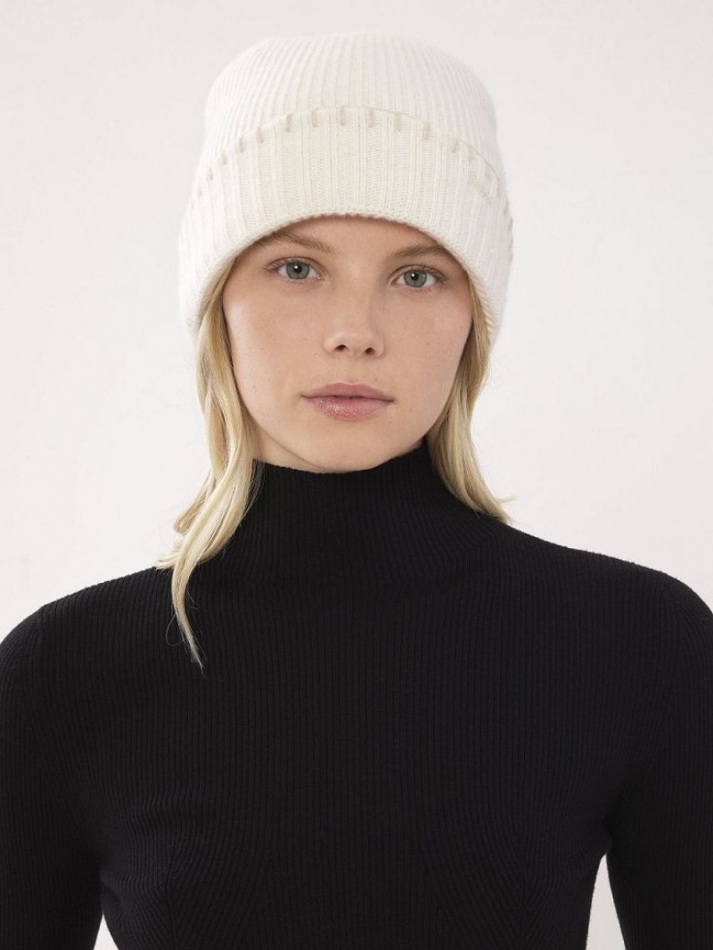 Chloe Gerippt Knit Beanie Hüte Weiß | CHE-SR14473
